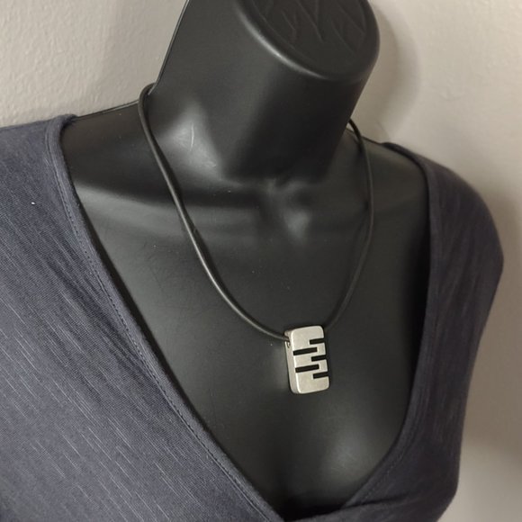 Black And Silver Tone Rectangular Pendant Necklace 19.75 Inches Long - Picture 12 of 12